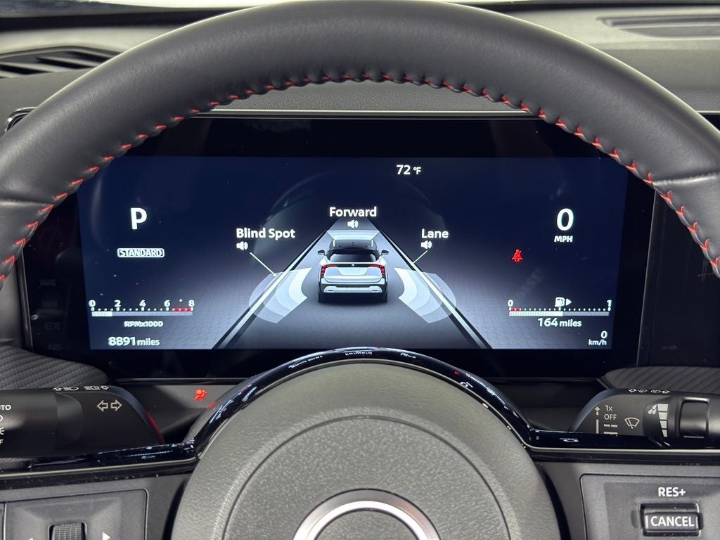 2025 Nissan Kicks SR Nissan Certified