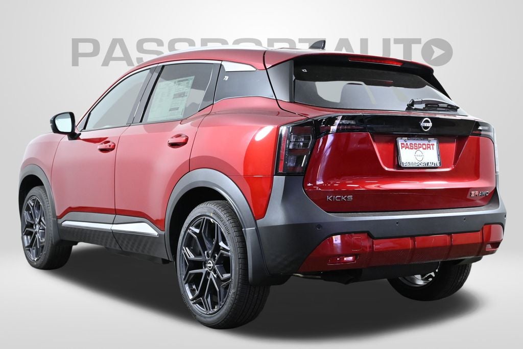 2026 Nissan Kicks SR