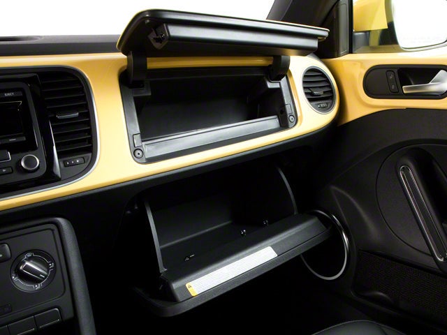 2012 Volkswagen Beetle 2.0 TSi