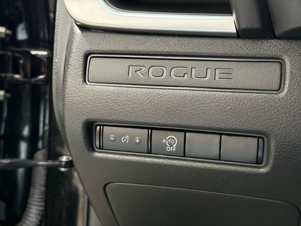 2023 Nissan Rogue S Nissan Certified