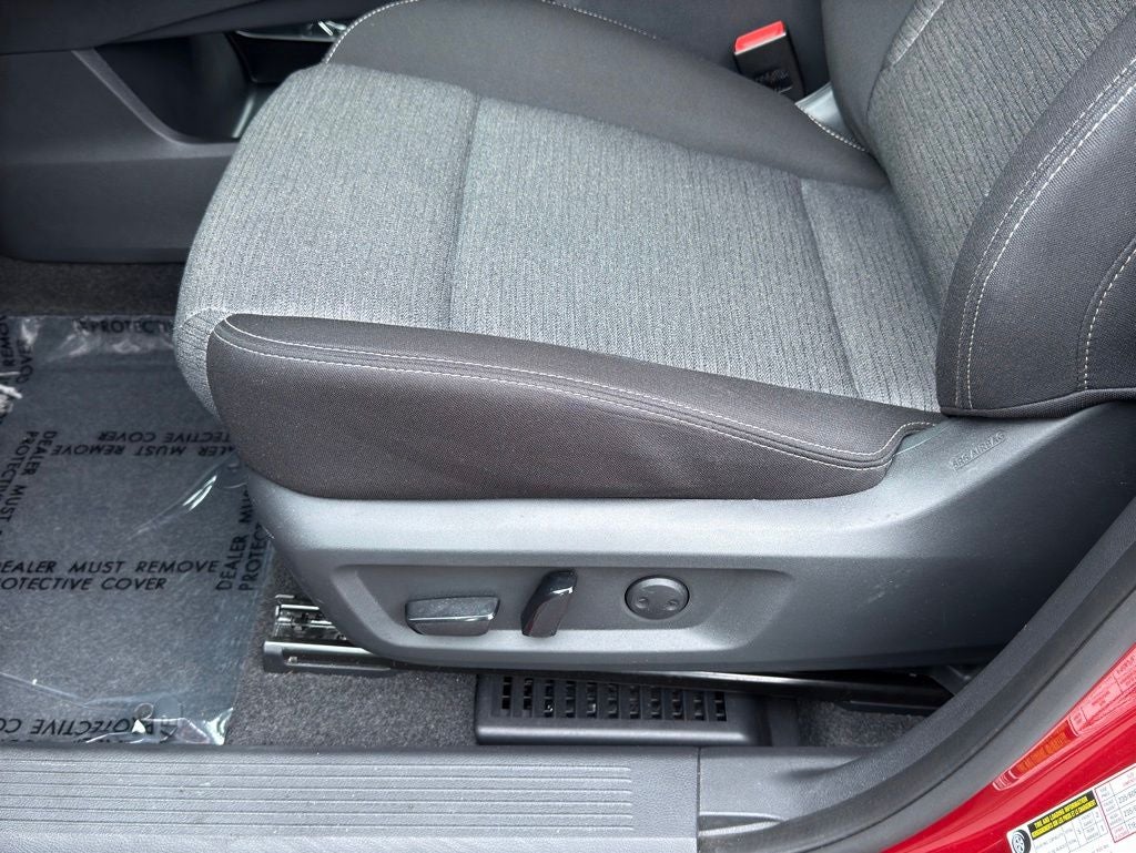 2023 Nissan Rogue SV Nissan Certified