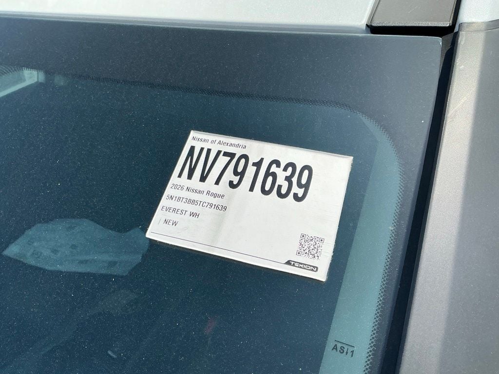 2026 Nissan Rogue SV
