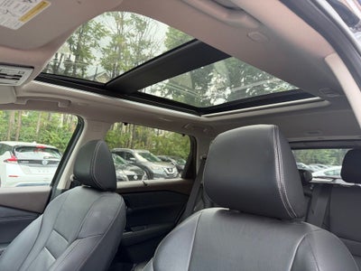 2023 Nissan Rogue SL Nissan Certified