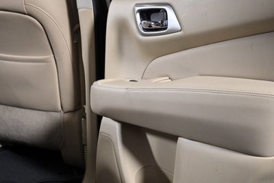 2017 Nissan Pathfinder SL