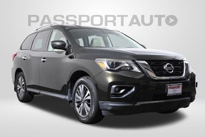 2017 Nissan Pathfinder SL