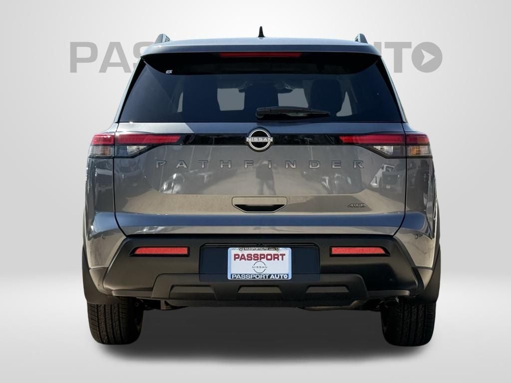2026 Nissan Pathfinder SV