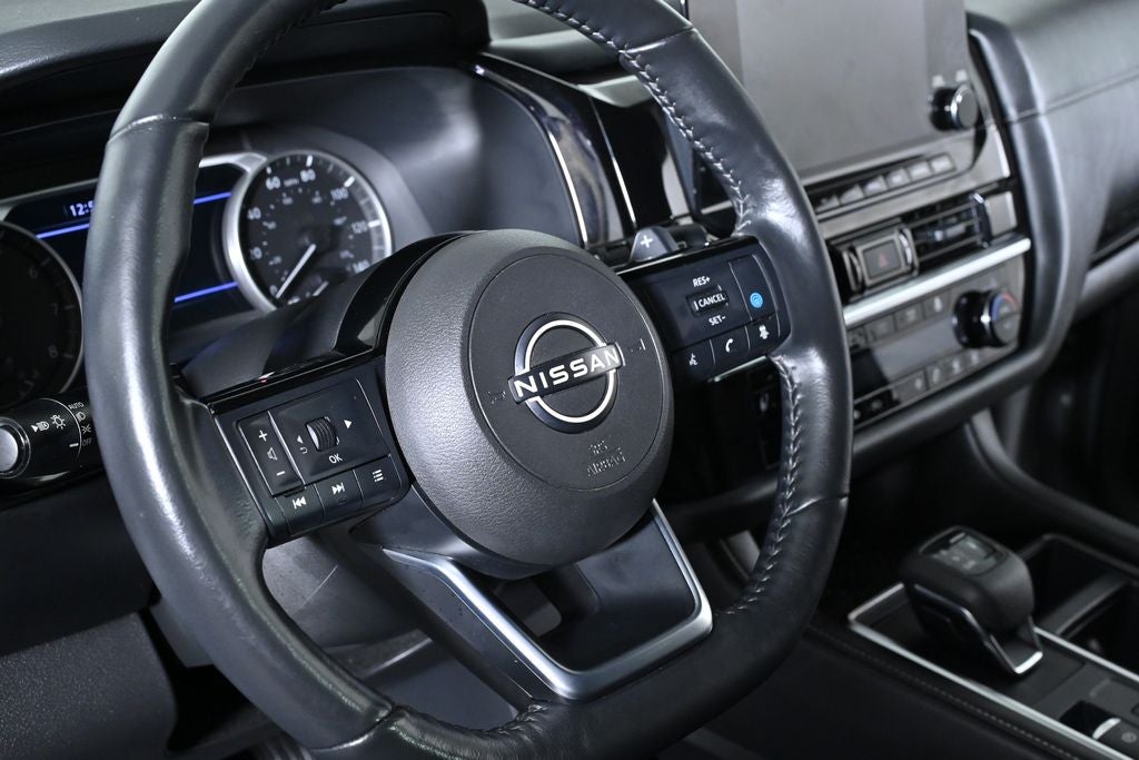 2024 Nissan Pathfinder SL Nissan Certified