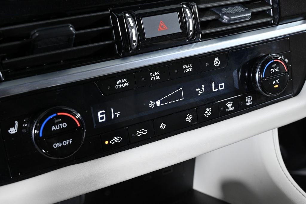 2024 Nissan Pathfinder SL Nissan Certified