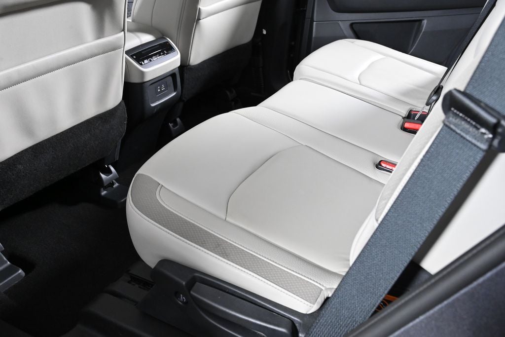 2024 Nissan Pathfinder SL Nissan Certified