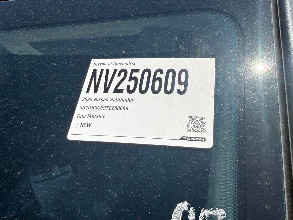 2026 Nissan Pathfinder SL