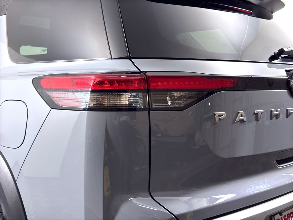 2024 Nissan Pathfinder Platinum Nissan Certified