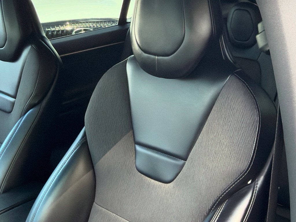 2017 Tesla Model X 75D
