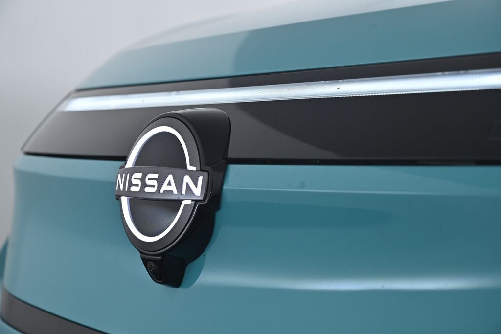 2026 Nissan Leaf PLATINUM+
