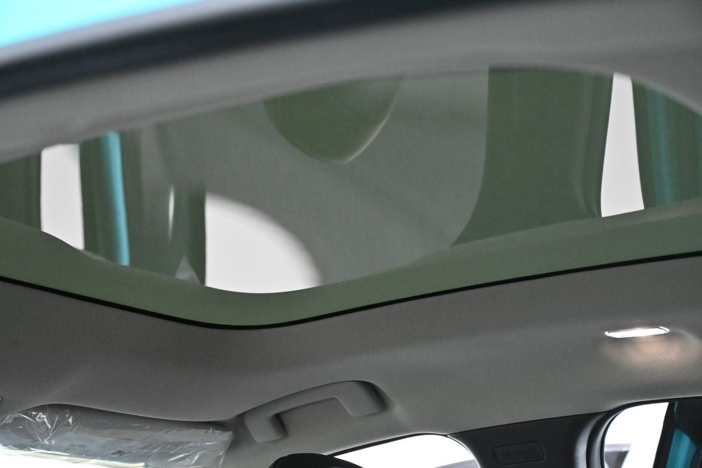 2026 Nissan Leaf PLATINUM+