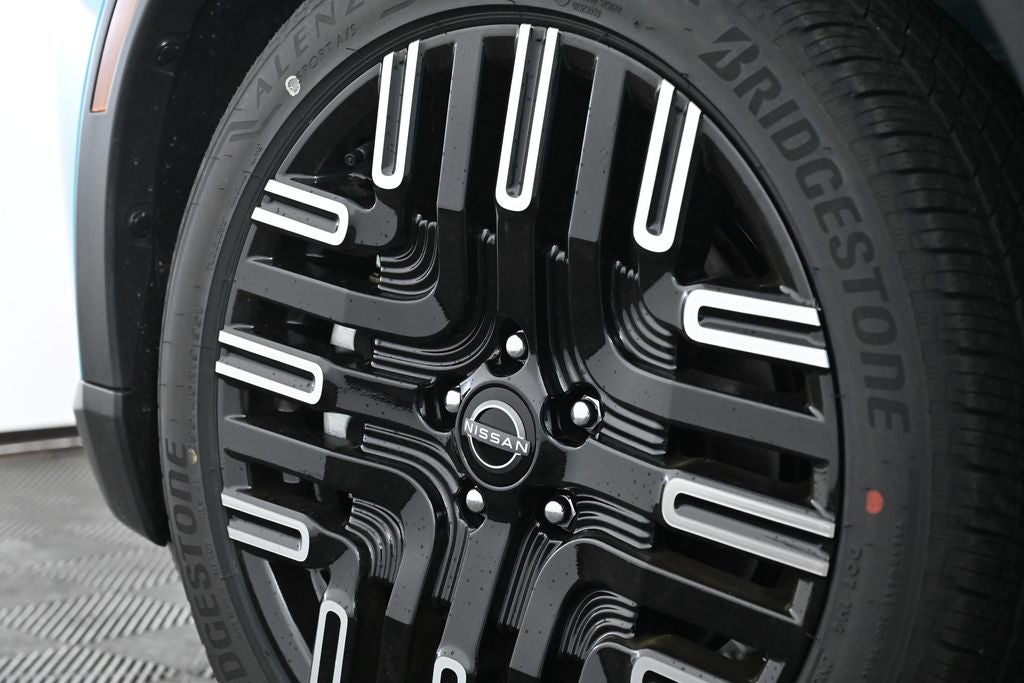 2026 Nissan Leaf PLATINUM+