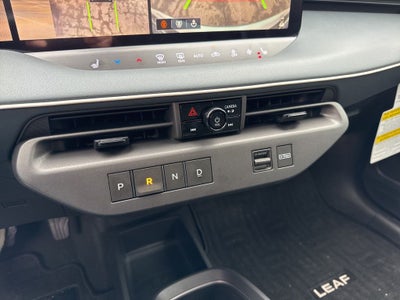 2026 Nissan Leaf PLATINUM+