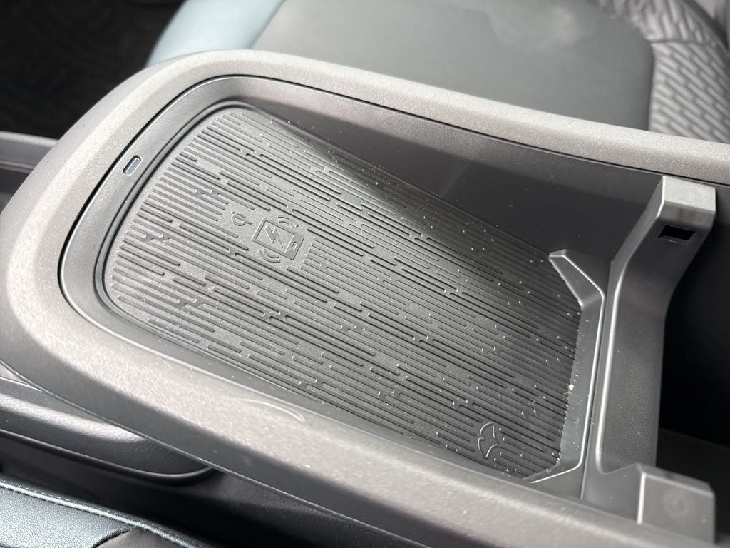 2026 Nissan Leaf PLATINUM+