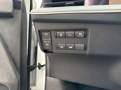 2026 Nissan Leaf PLATINUM+