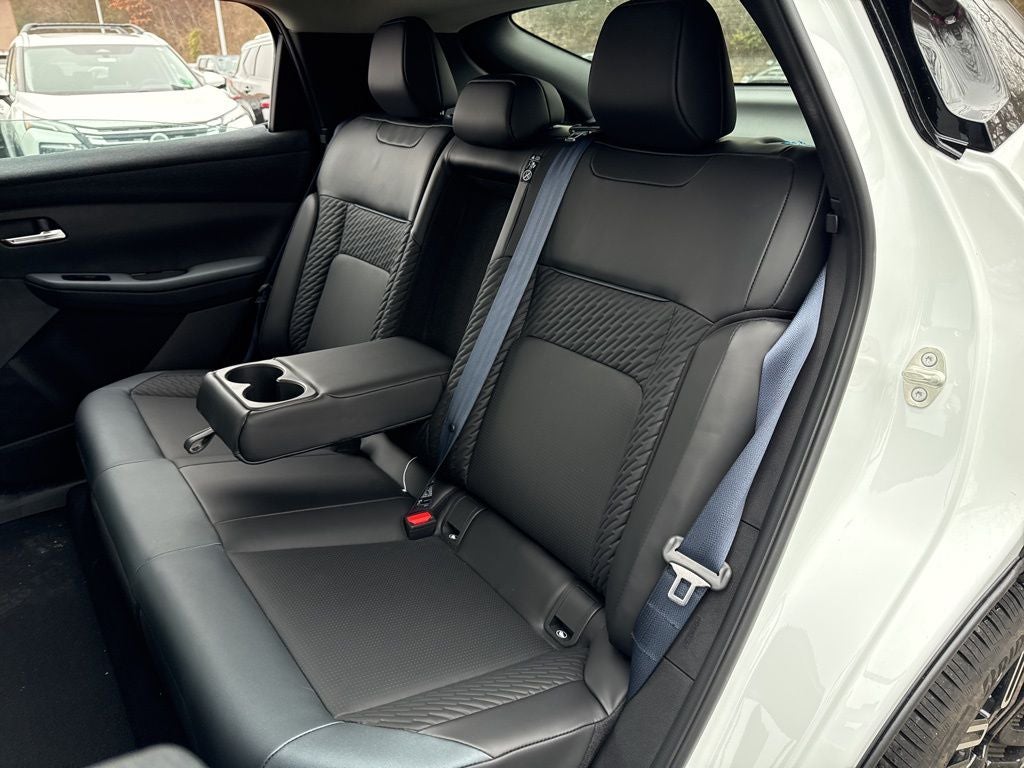 2026 Nissan Leaf PLATINUM+