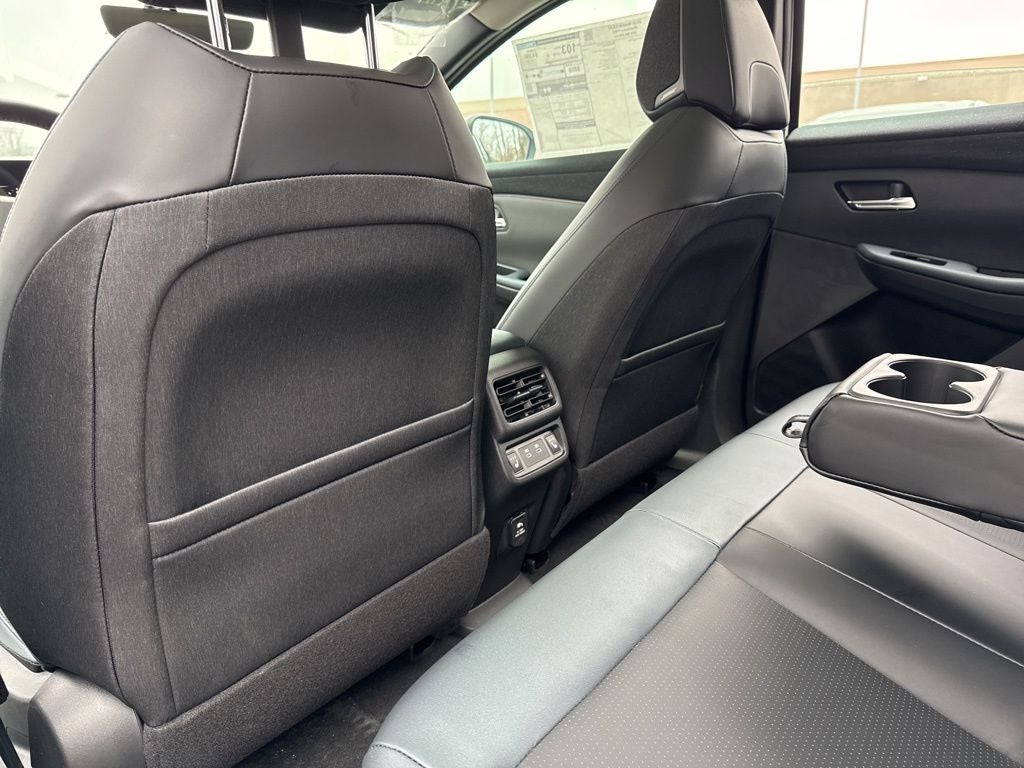 2026 Nissan Leaf PLATINUM+