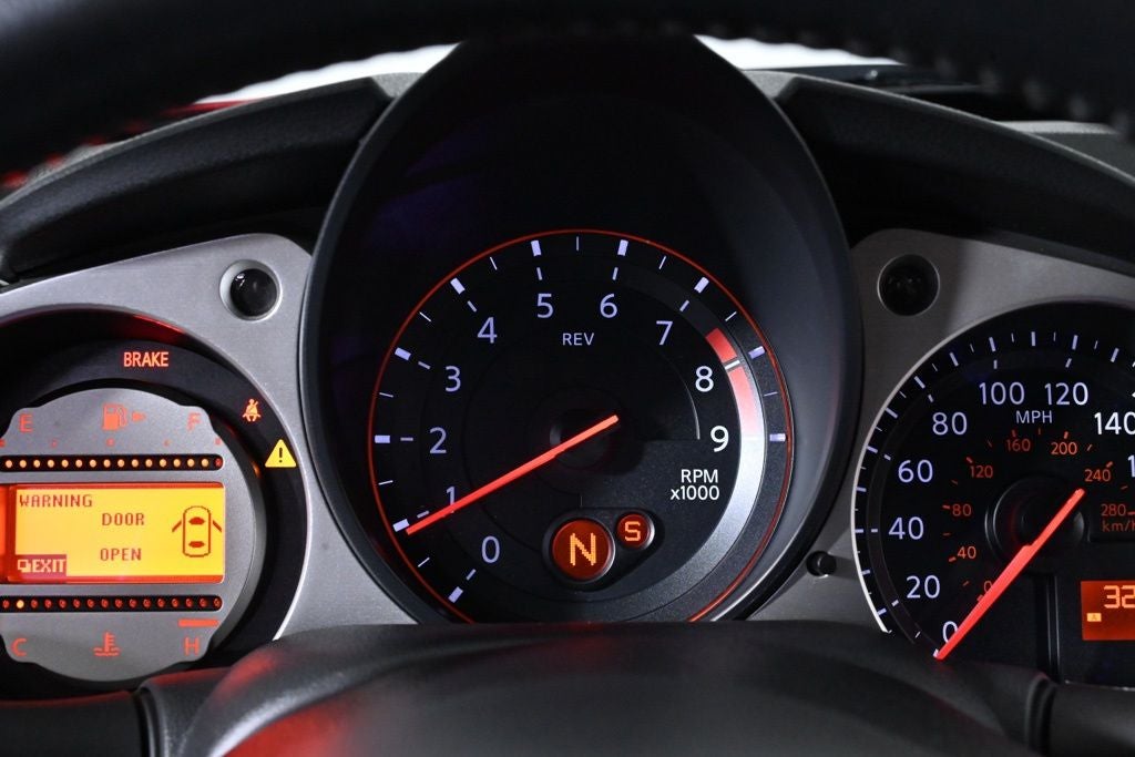 2010 Nissan 370Z Base