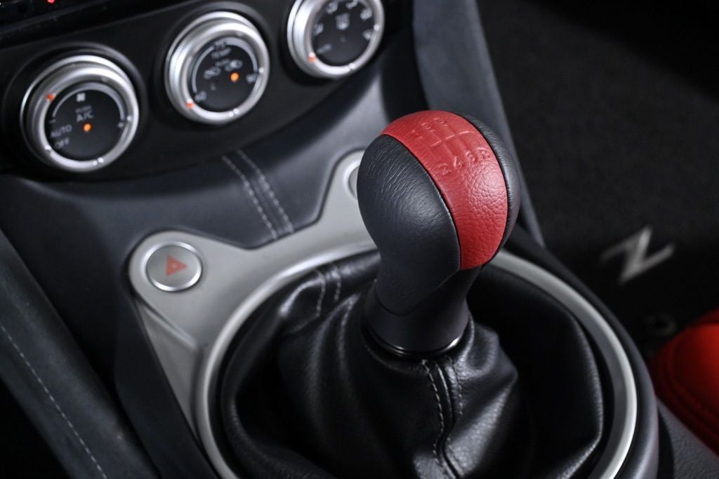 2010 Nissan 370Z Base