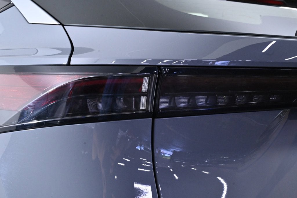 2023 Nissan Ariya VENTURE+