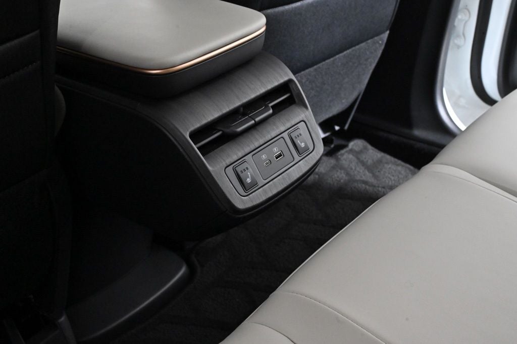 2023 Nissan Ariya EVOLVE+ EV Certified