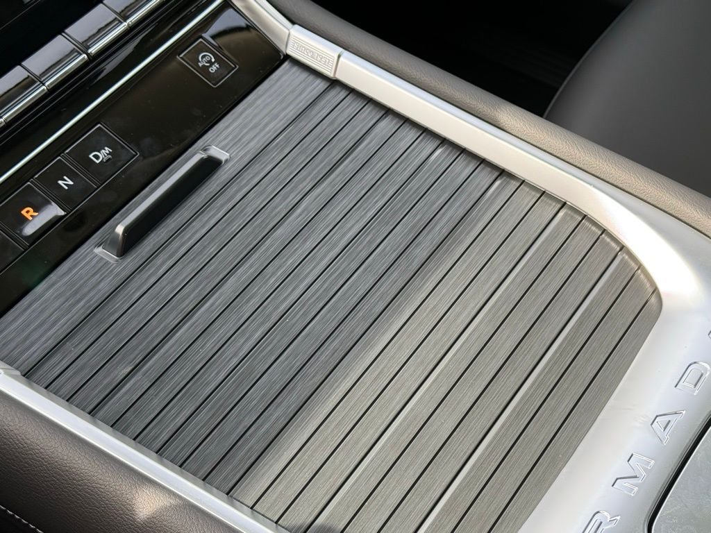 2026 Nissan Armada SV