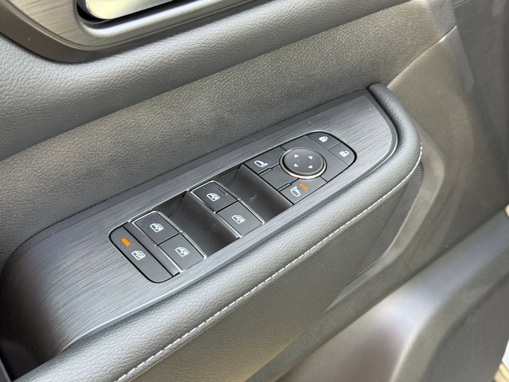 2026 Nissan Armada SV