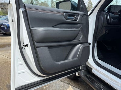 2026 Nissan Armada SL