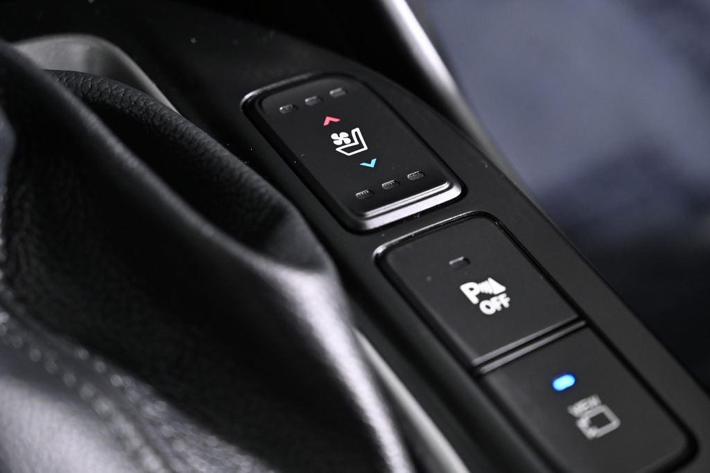 2018 Hyundai Santa Fe Limited Ultimate