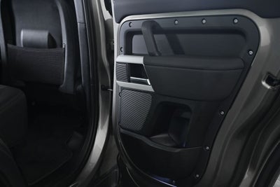 2023 Land Rover Defender 110 S