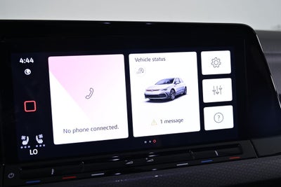 2024 Volkswagen Golf GTI 2.0T SE