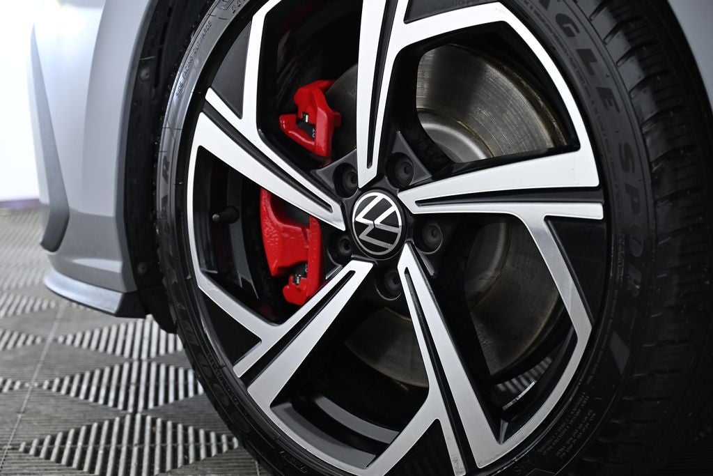 2024 Volkswagen Golf GTI 2.0T SE