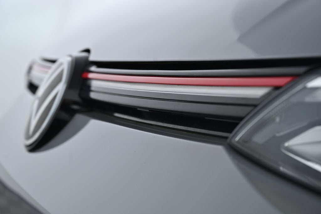 2024 Volkswagen Golf GTI 2.0T SE