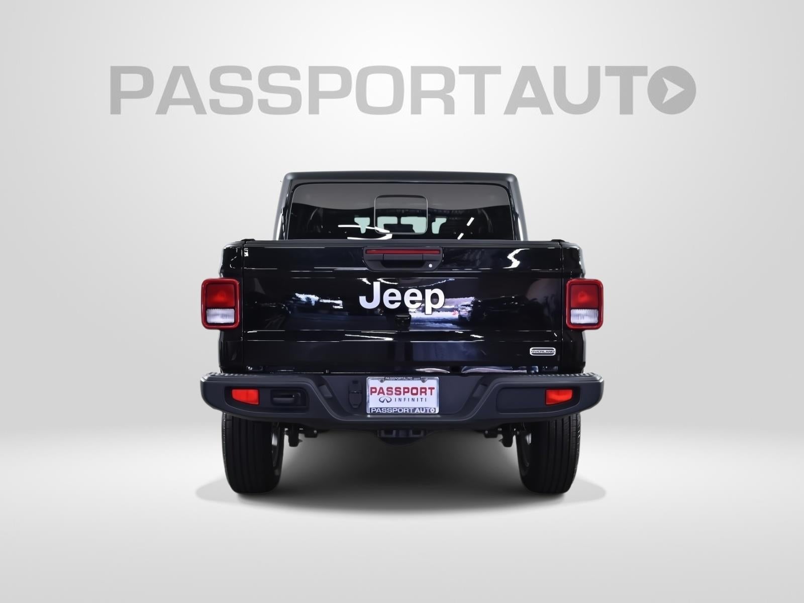 2022 Jeep Gladiator Overland