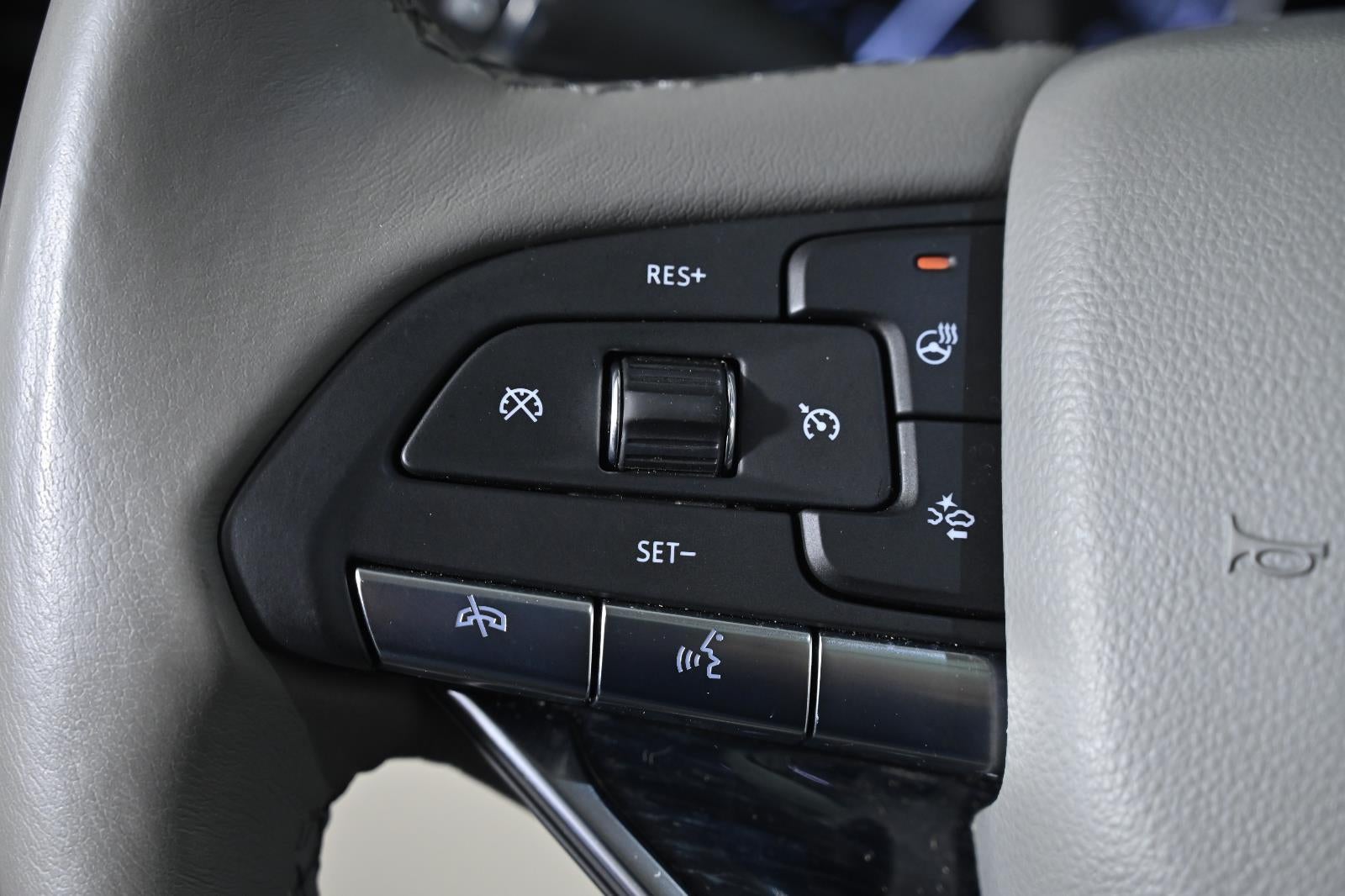 2024 Cadillac XT6 FWD Premium Luxury