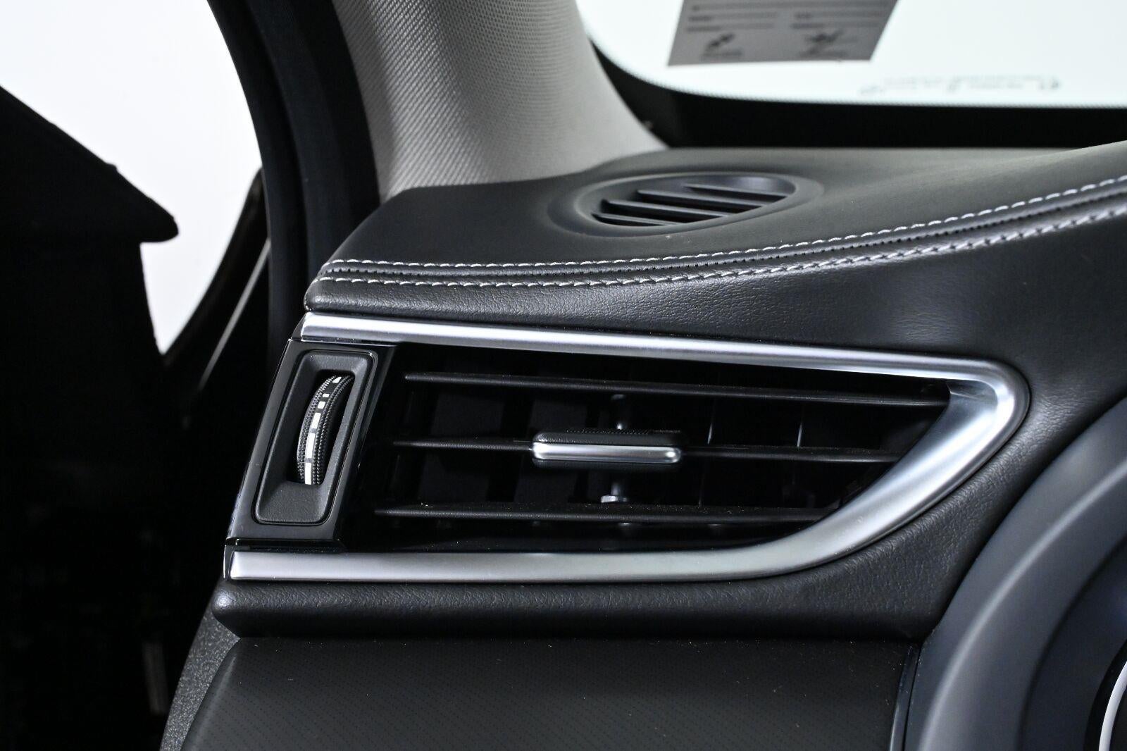 2025 INFINITI QX50 LUXE