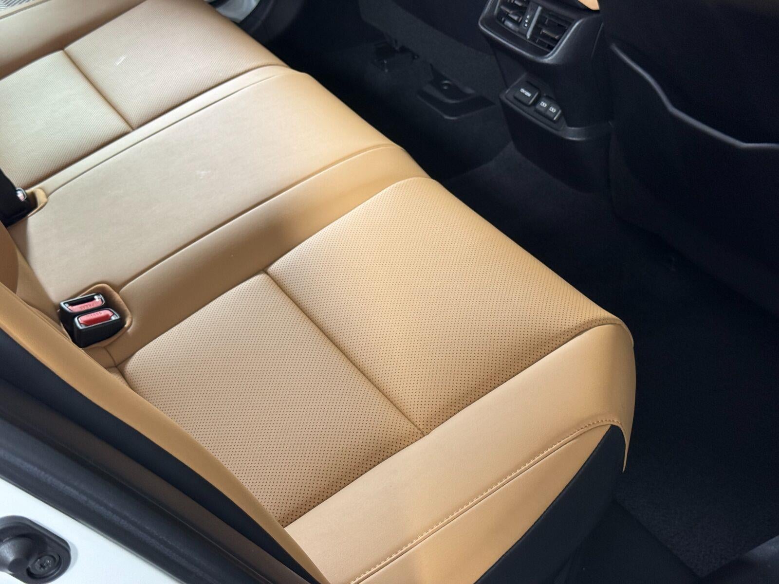 2024 Lexus Es ES 300h