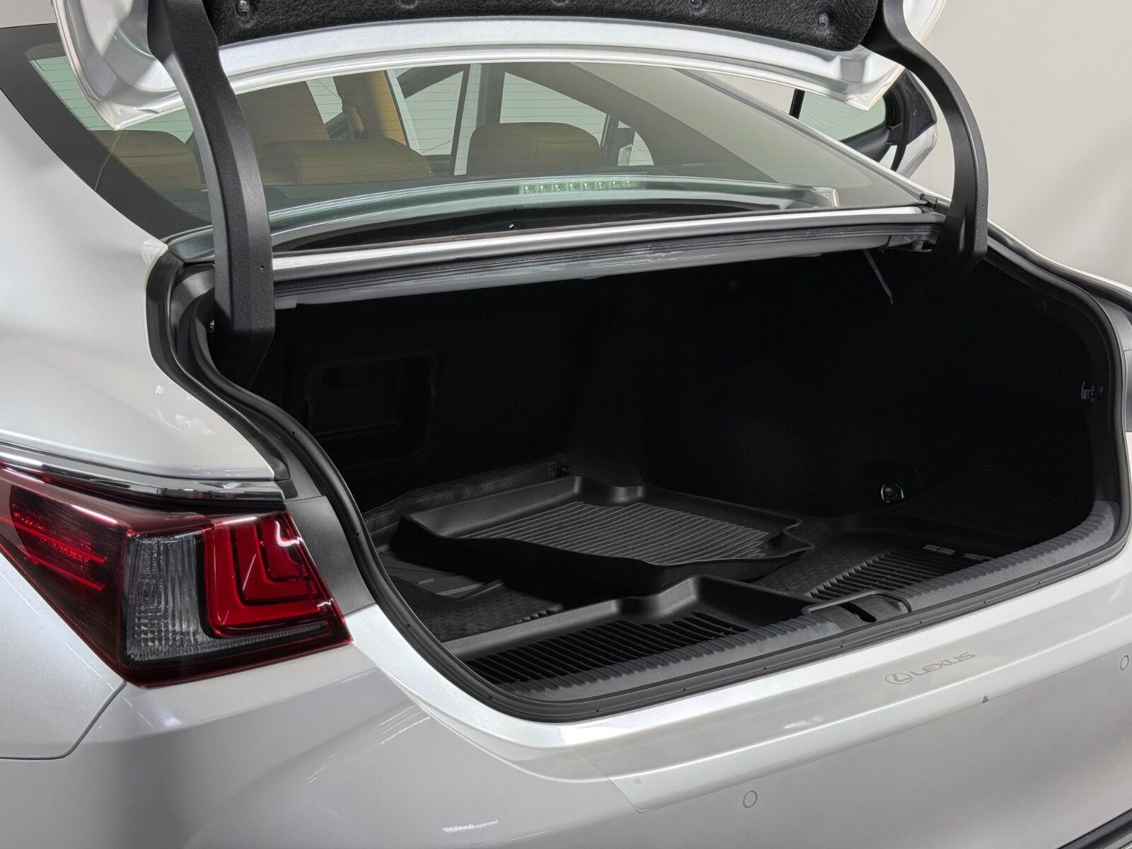 2024 Lexus Es ES 300h