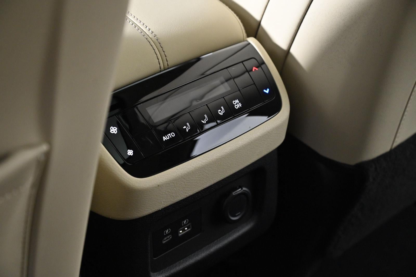 2022 INFINITI QX60 LUXE