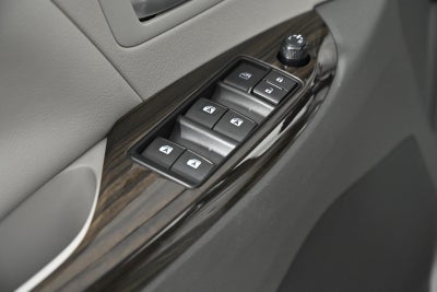 2017 Toyota Sienna XLE 8-Passenger