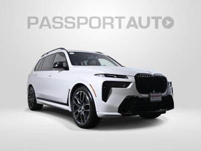 2023 BMW X7 M60i