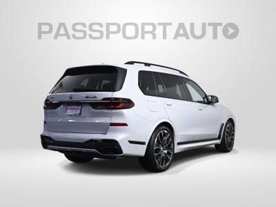 2023 BMW X7 M60i