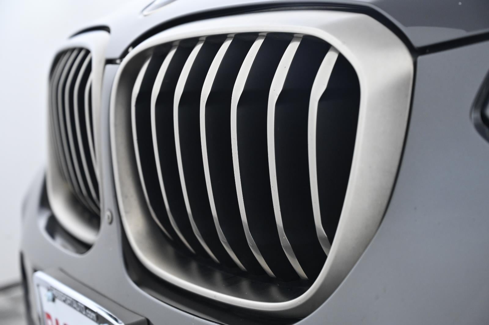 2019 BMW X3 M40i