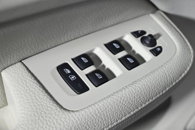 2021 Volvo S60 Momentum