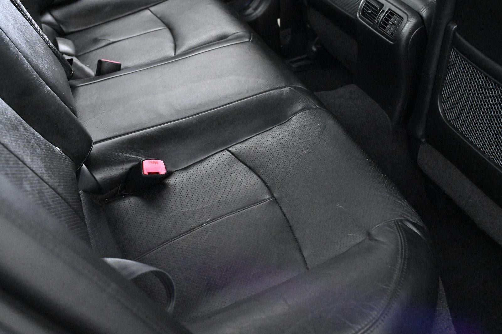 2013 INFINITI G37 Sedan x