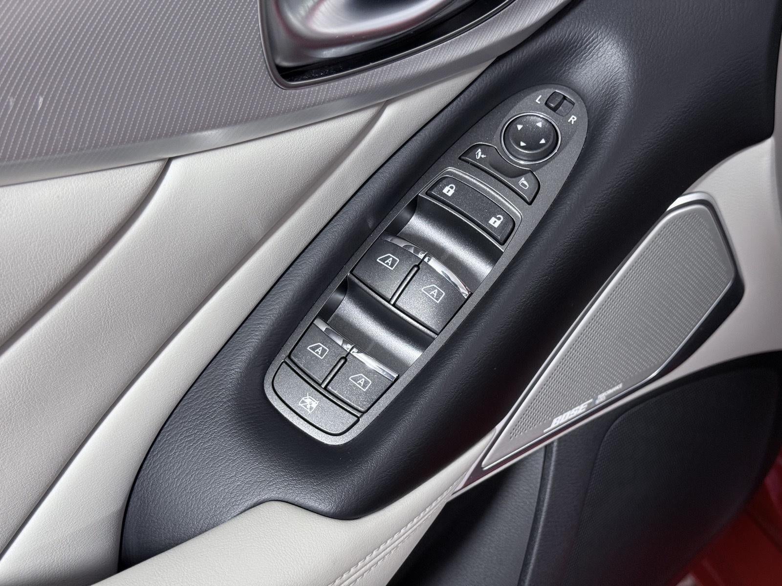 2023 INFINITI Q50 LUXE
