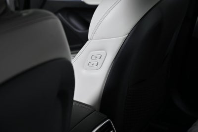 2024 Genesis G70 3.3T Sport Advanced